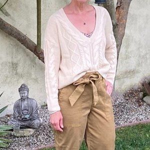 Cabi Cropped Cable Pullover 5636 Spring 2020
